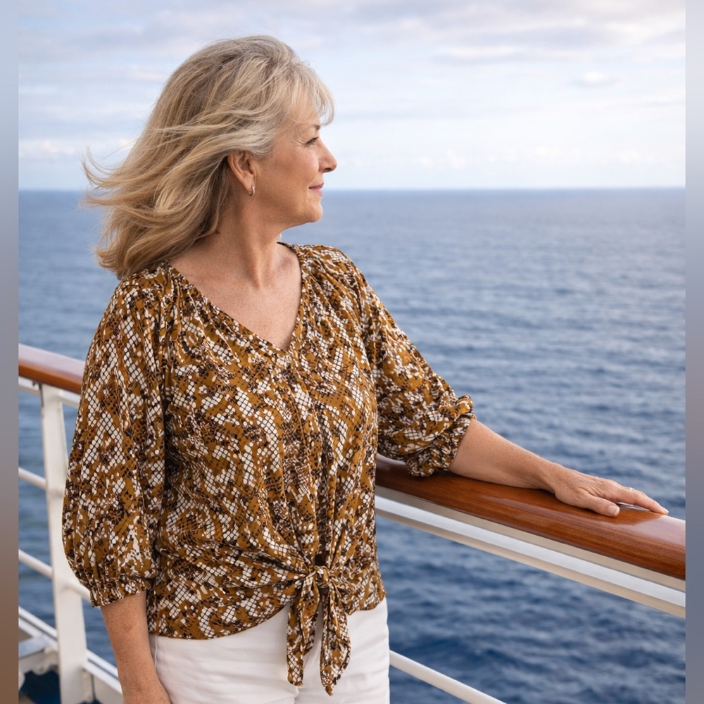 MOD On Trend Tie Front Blouse Size Medium Brown Abstract Print Vacation Cruise